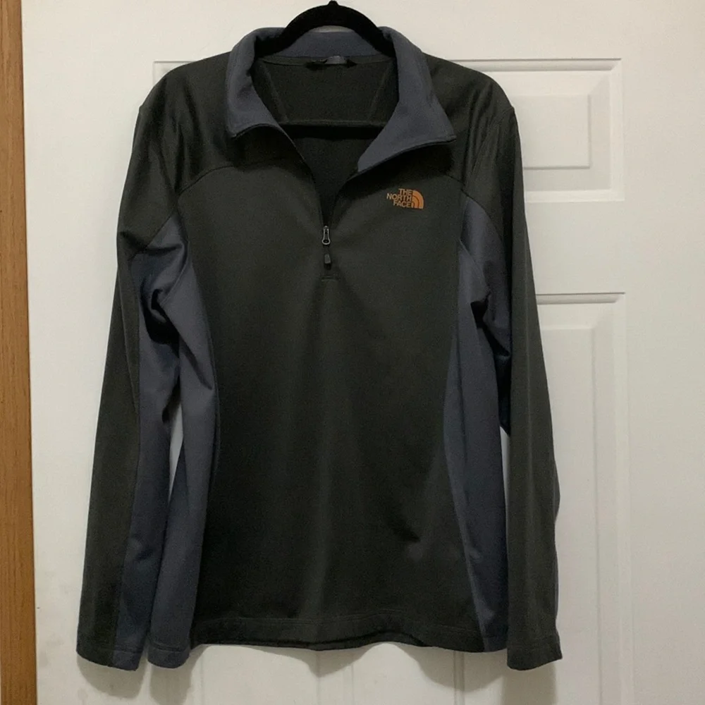 The North Face Long sleeve’s sweater